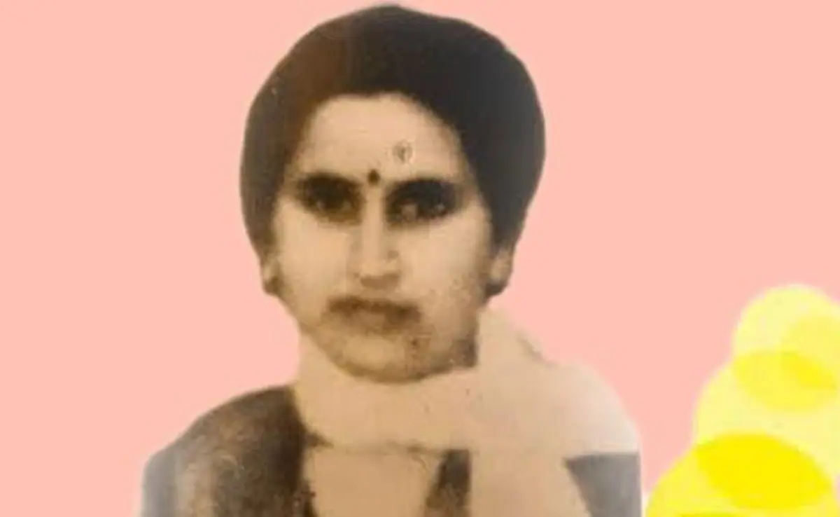 609jr50k_sarla-bhat_625x300_12_August_25